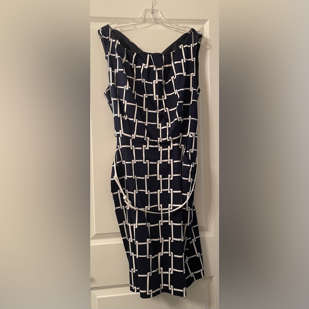 Plus size women’s dress